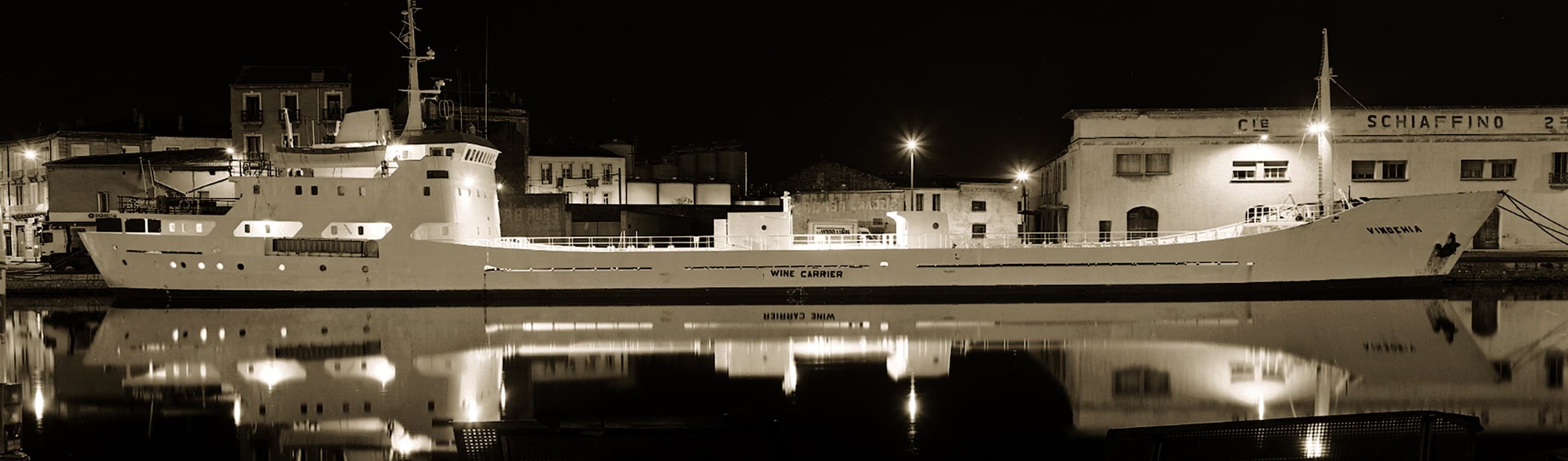 Le Vindemia, photographie d'Olivier Maynard, série Ports